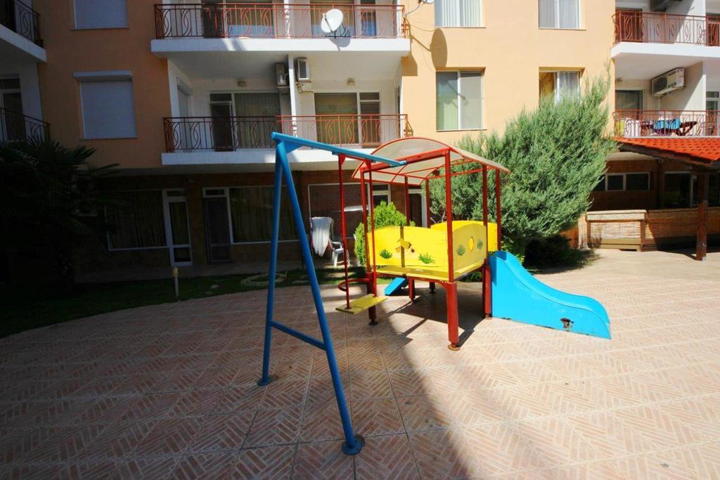 Sunny Day 1 - Menada Apartments Sunny Beach Habitación foto